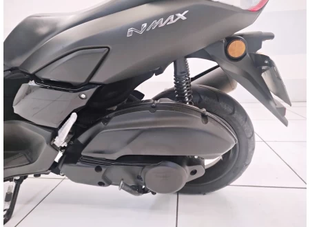 YAMAHA NMAX